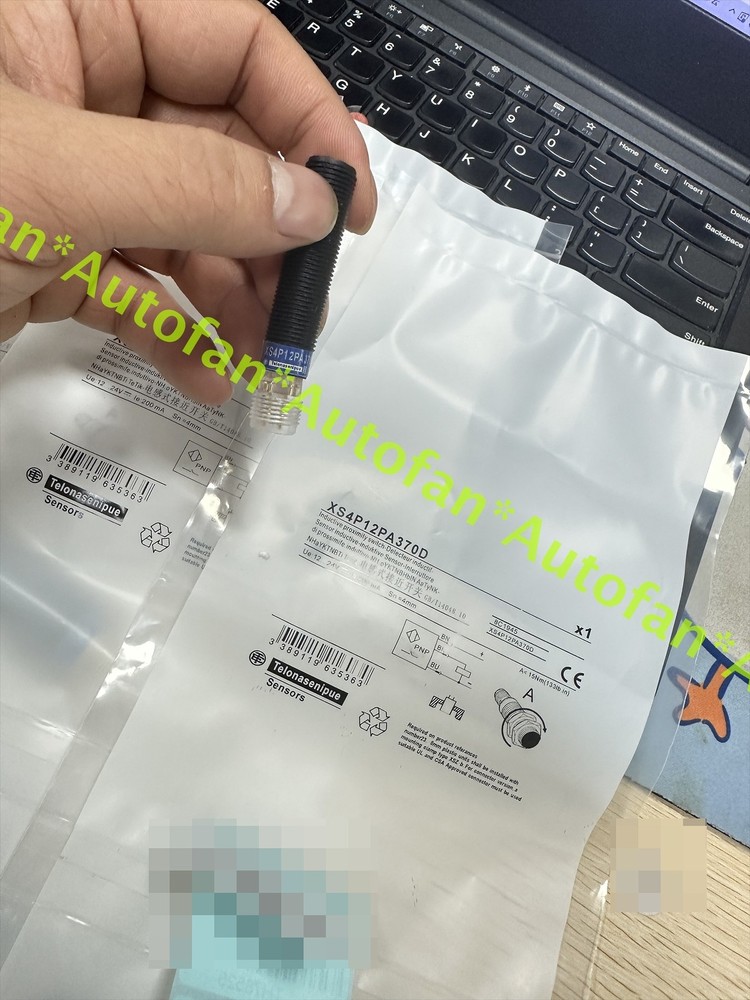 1pc NEW XS4P12PA370D sensor