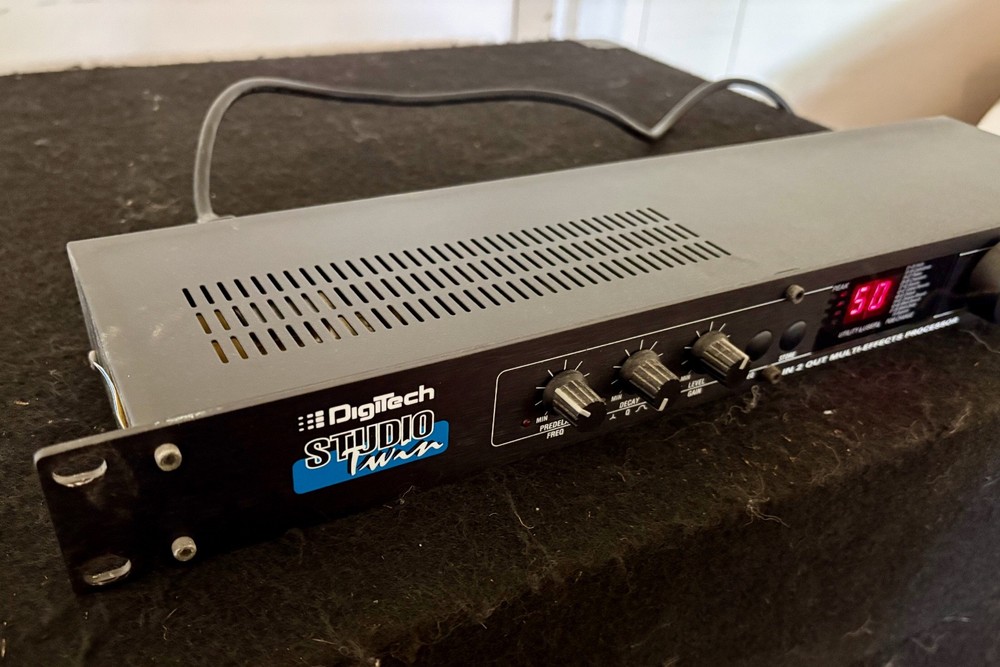 Digitech Studio Twin Rackmount Stereo Effects Processor