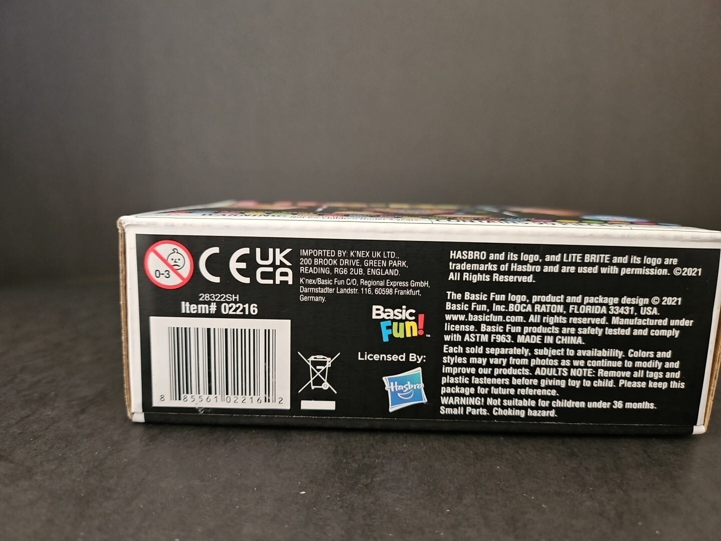 Lite-Brite Mini 90 Pieces Total 85 Pegs , 4 templates! Great For Long Car Trips!