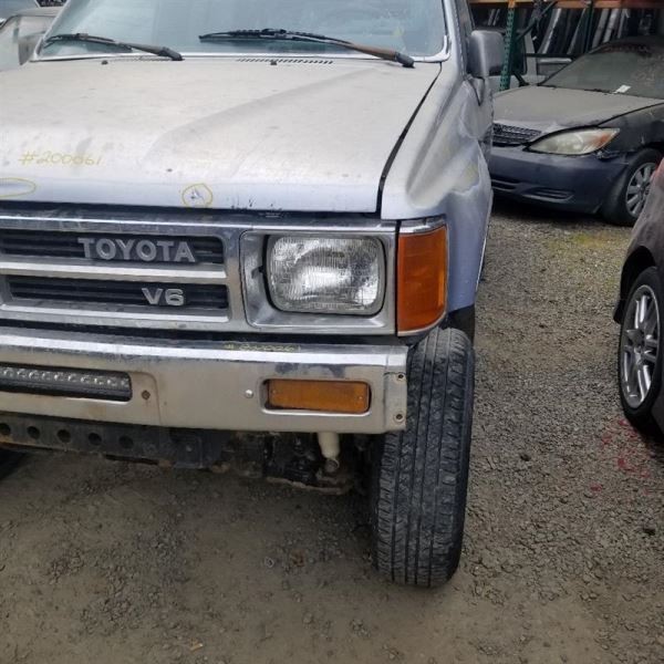 88-89 TOYOTA 4 RUNNER TRANSMISISON CONTROL MODULE CHASSIS ECM ASSEMBLY