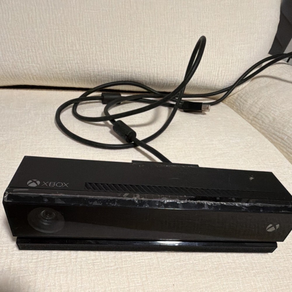 Microsoft Xbox One Kinect Motion Sensor Camera Black Wired for Console