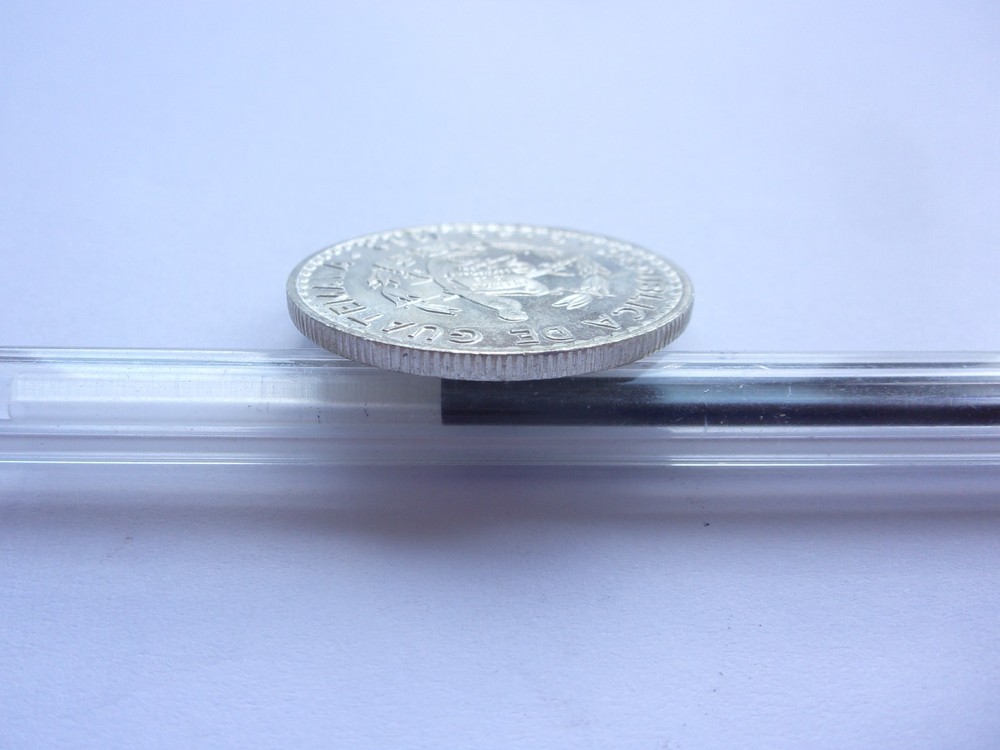 18SCS34 Guatemala 1962 silver 50 centavos