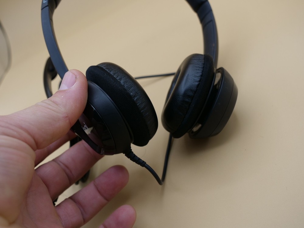 Logitech Logi Headphone Headset Wired Black USB Padded Ears Volume Control