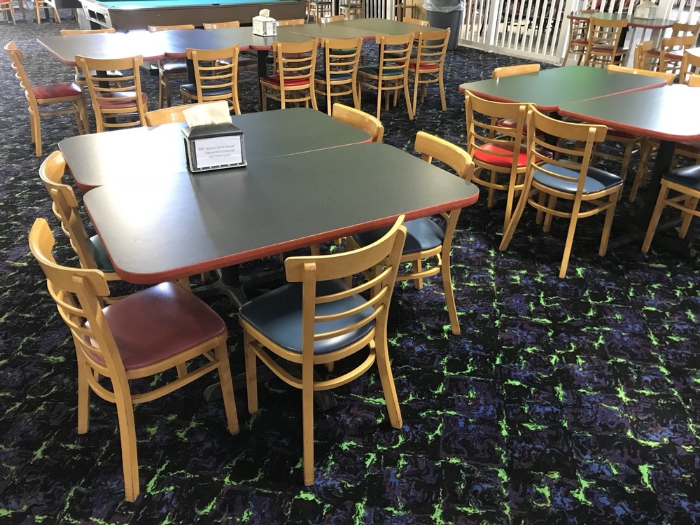 Tables/Chairs Set