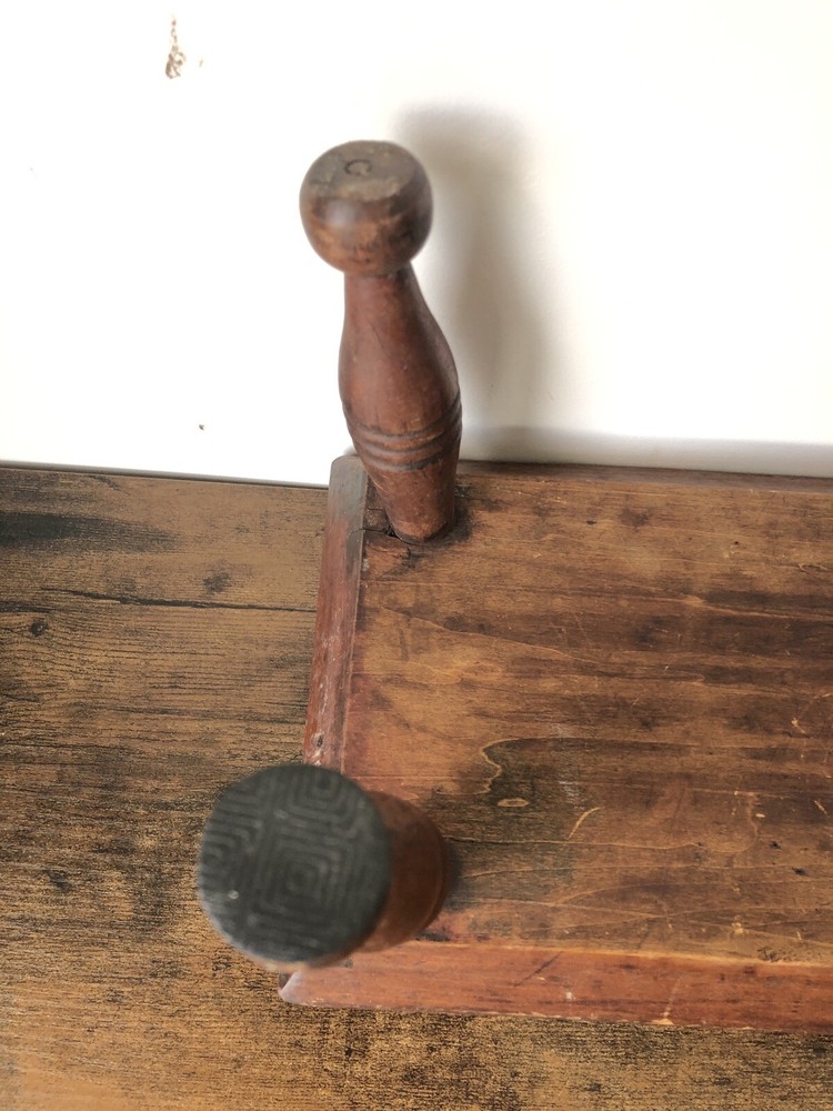 Rare 19th C. Shaker Rectangle Foot/Step Stool/Rest Button Feet Original Surface