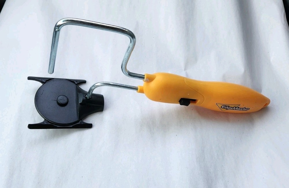Edgemaster Self-Guided Paint Edger