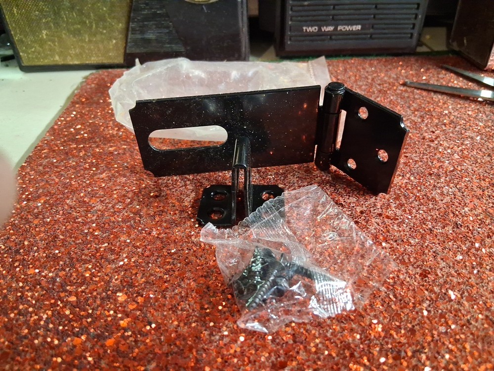 Lock Clasp Black With Hardware Free Shipping