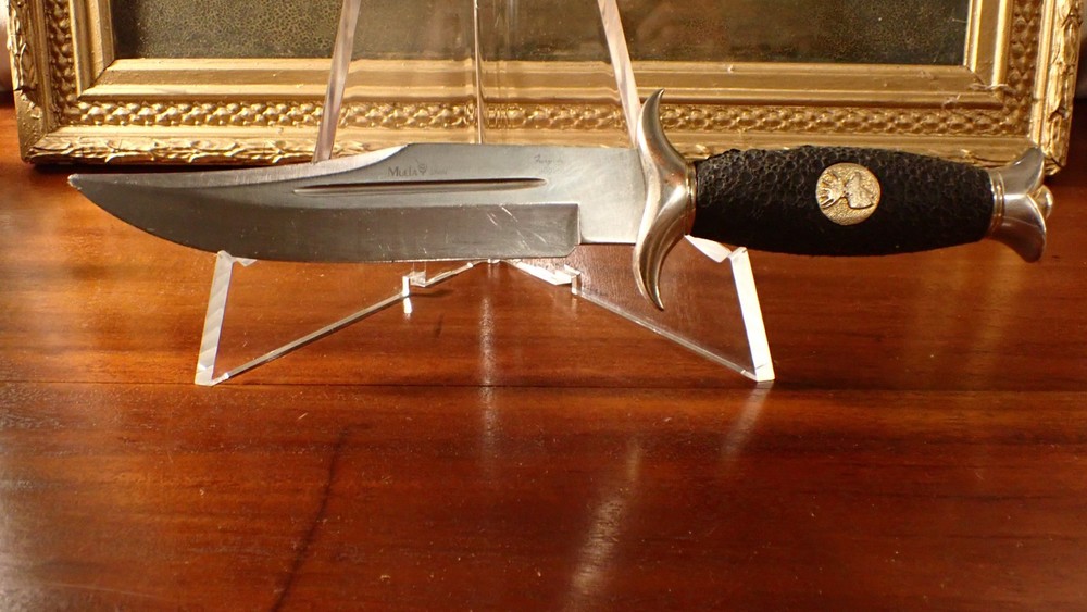 Muela Fixed Blade Knife - Spain
