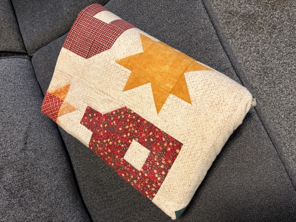 Handmade Christmas Patchwork Quilt Large Wall Hanging Throw 51"x 72" Primitive