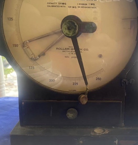 Precision balance, Science