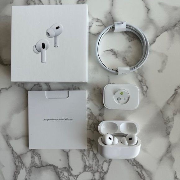 Headphones (Earbuds)