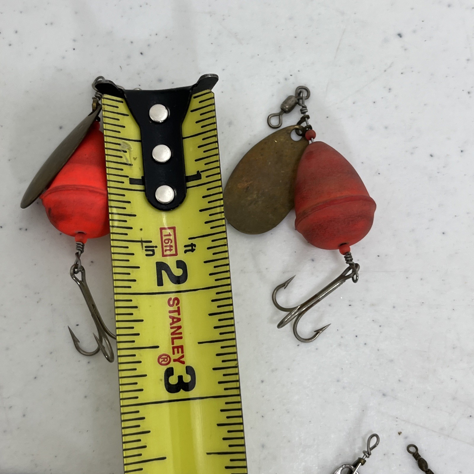 Lot of Vintage Fishing Tackle Spoons Spinners Swivels Hooks Lures Lot of 15