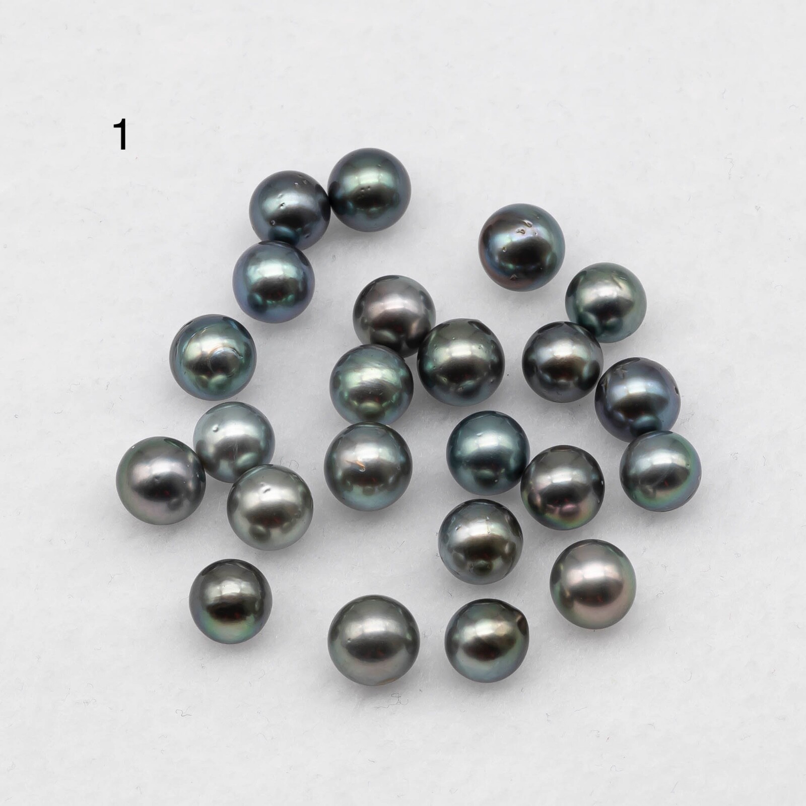 8-10mm Tahitian Pearls Loose Undrilled from Dark to Light Color, 1 Piece