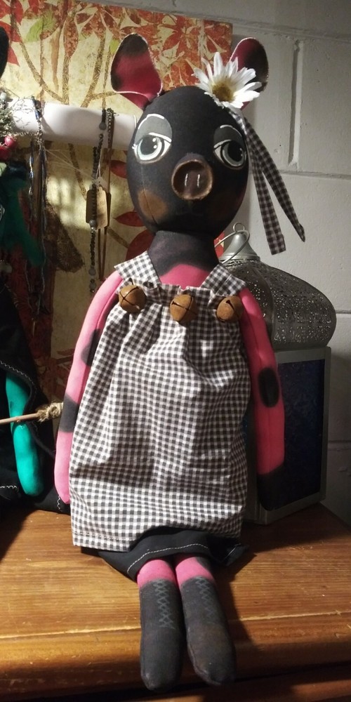 Primitive Folk Pig All Handmade - USA
