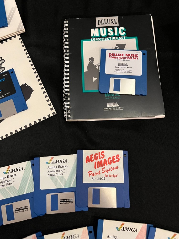 Amiga 1000 *Working* System w/Deluxe Paint, Scribble, Music, Printer, Tablet