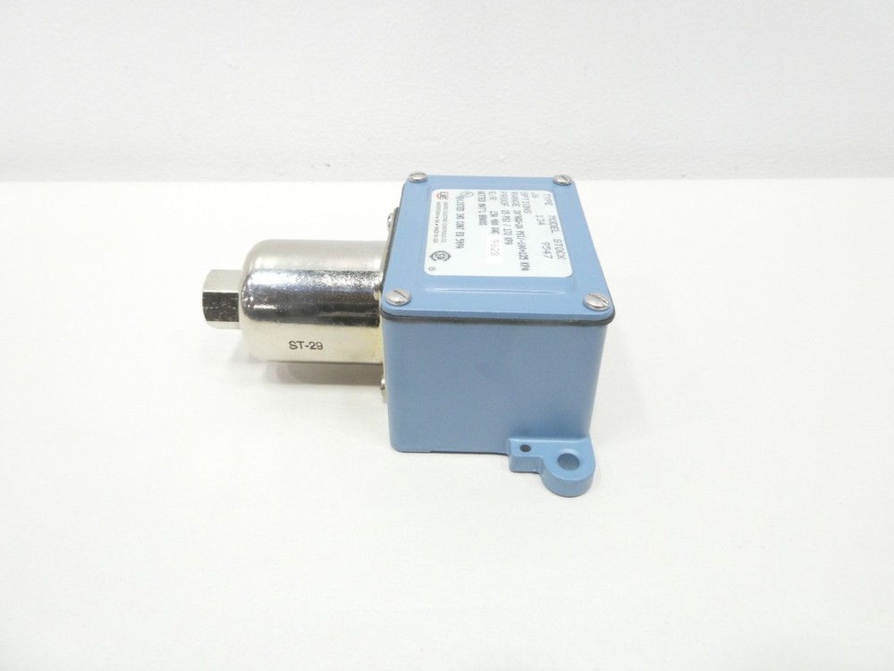 United Conveyor J6-134 Pressure Switch