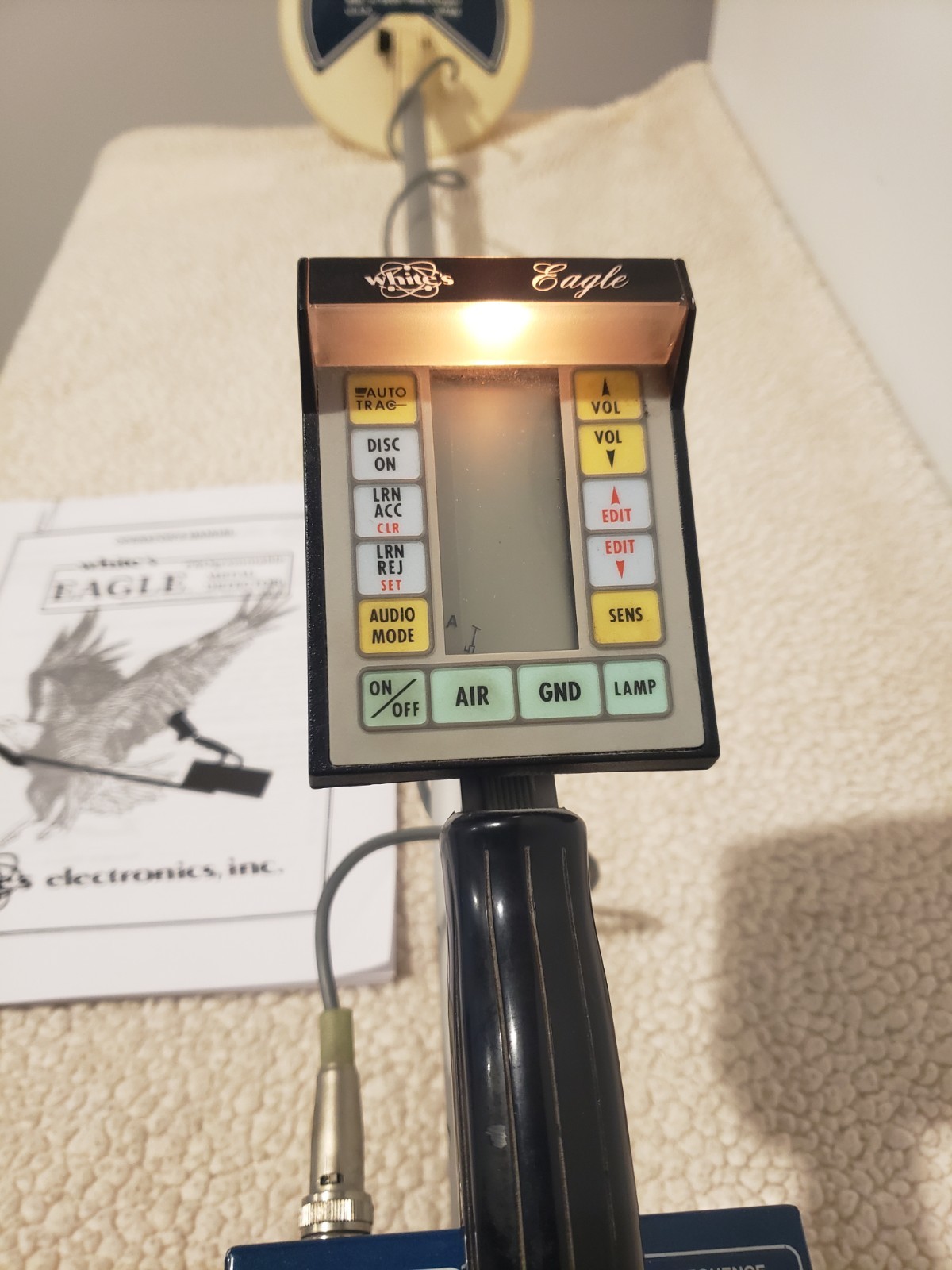 Whites Eagle Metal Detector