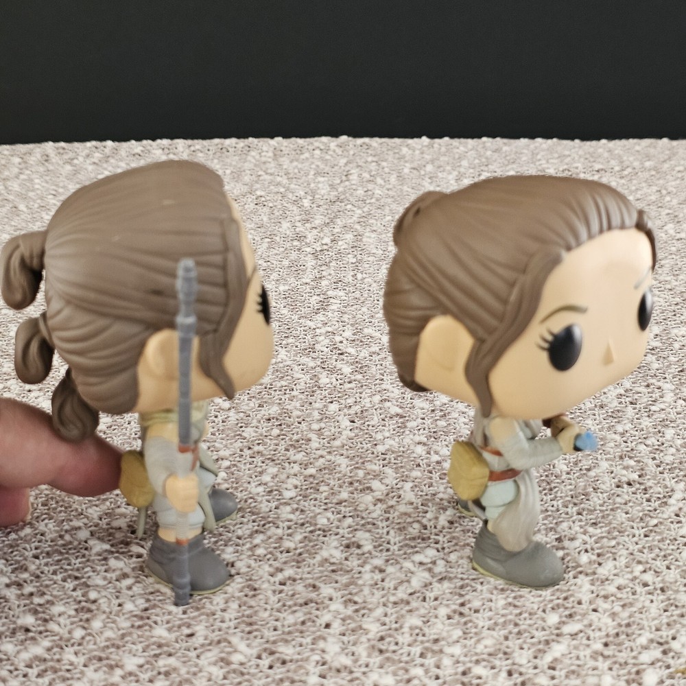 2 Funko Pop Star Wars Bobblehead Rey