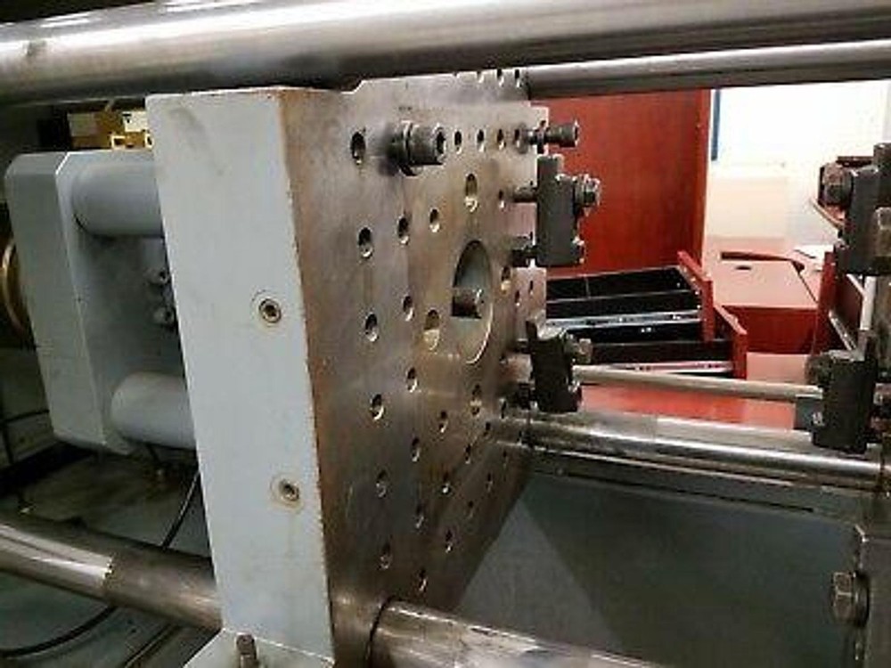 Battenfeld BA 400 CDC 44 Ton Injection Molding Machine