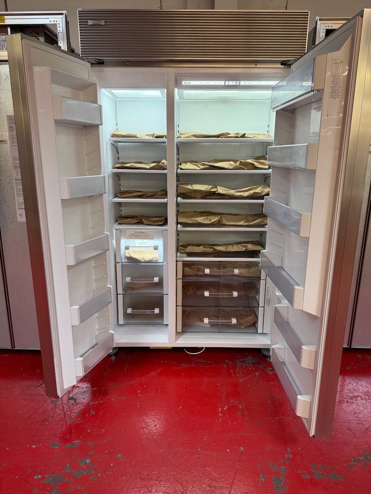 48” Subzero Refrigerator Freezer Panel Ready BI48SO (Used 2016)