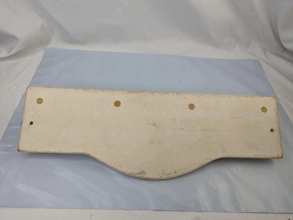 Hey Diddle Diddle Ceramic Coat Hanger Rack 16.75 Inch
