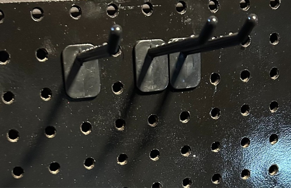 80 PC LOT 3.25" Black Plastic Pegboard Hooks