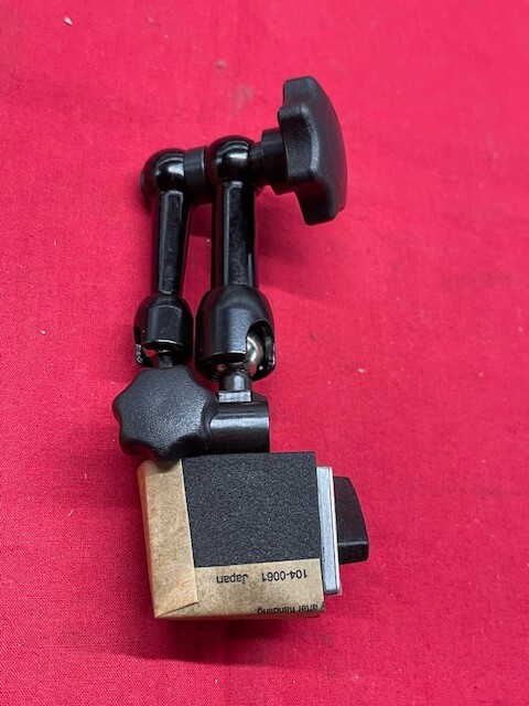Starrett 660 Magnetic Base Indicator Holder