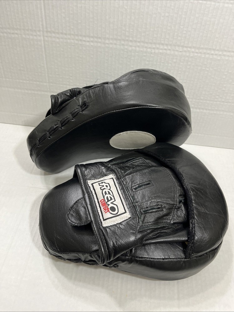 REEVO Combat Focus Mitts Boxing