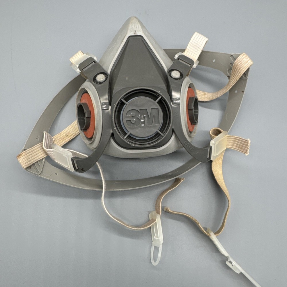 3M 6200/07025 Medium Half Facepiece Reusable Respirator