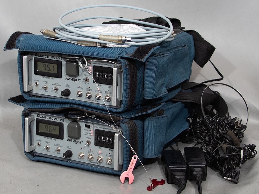 XL/Spectracom/Pendulum Path Align-R 2241 Microwave Antenna Alignment Test Set