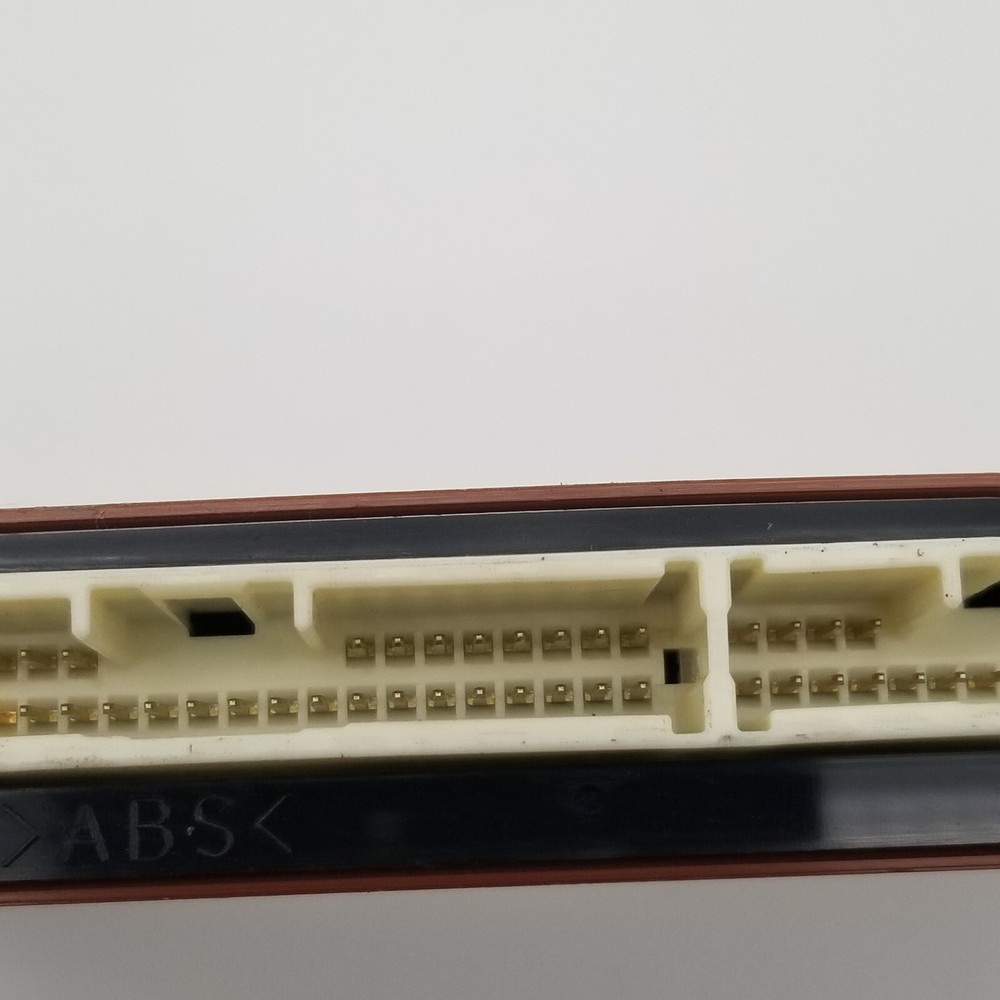 2012 2013 2014 TOYOTA PRIUS THEFT-LOCKING SECURITY CONTROL MODULE ECM ASSEMBLY