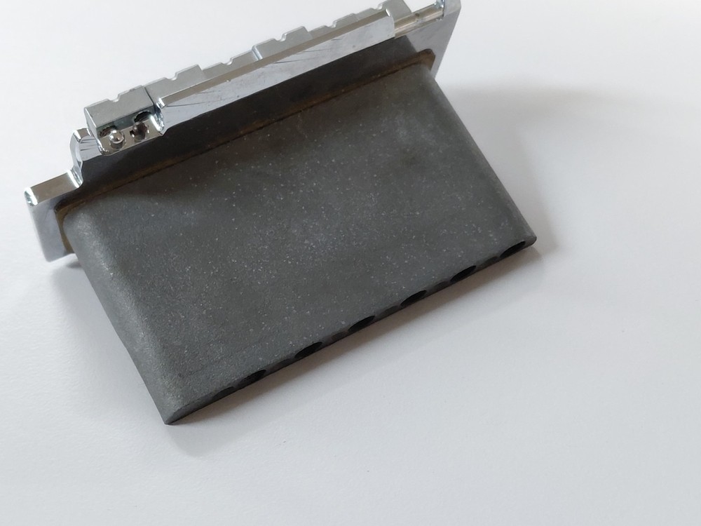 Hipshot hrome Bridge