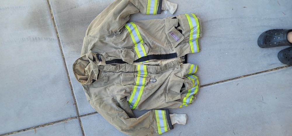 2016 Globe Gxtream 3.0 Turnout Jacket 48 35 kombat flex shell