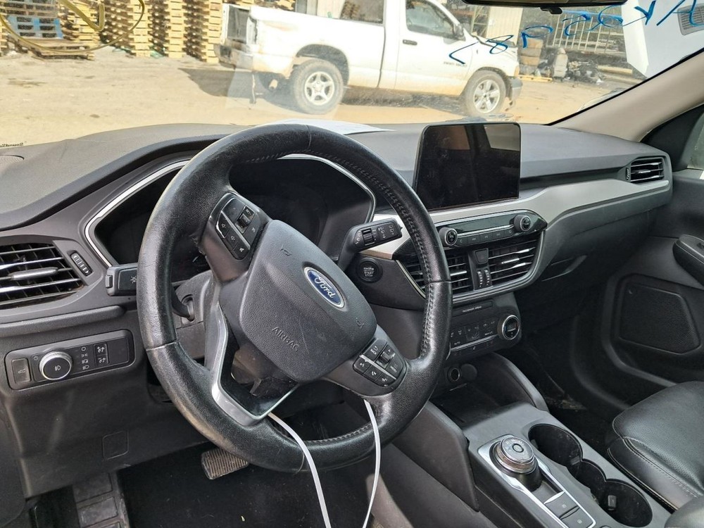Console Front Floor With Automatic Temperature Control Fits 20-22 ESCAPE 4865180