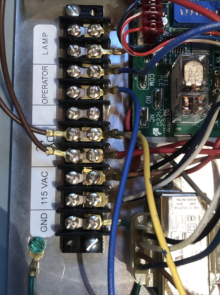 OVERHEAD DOOR Operator Division Door Control Systems A1210CHNF.