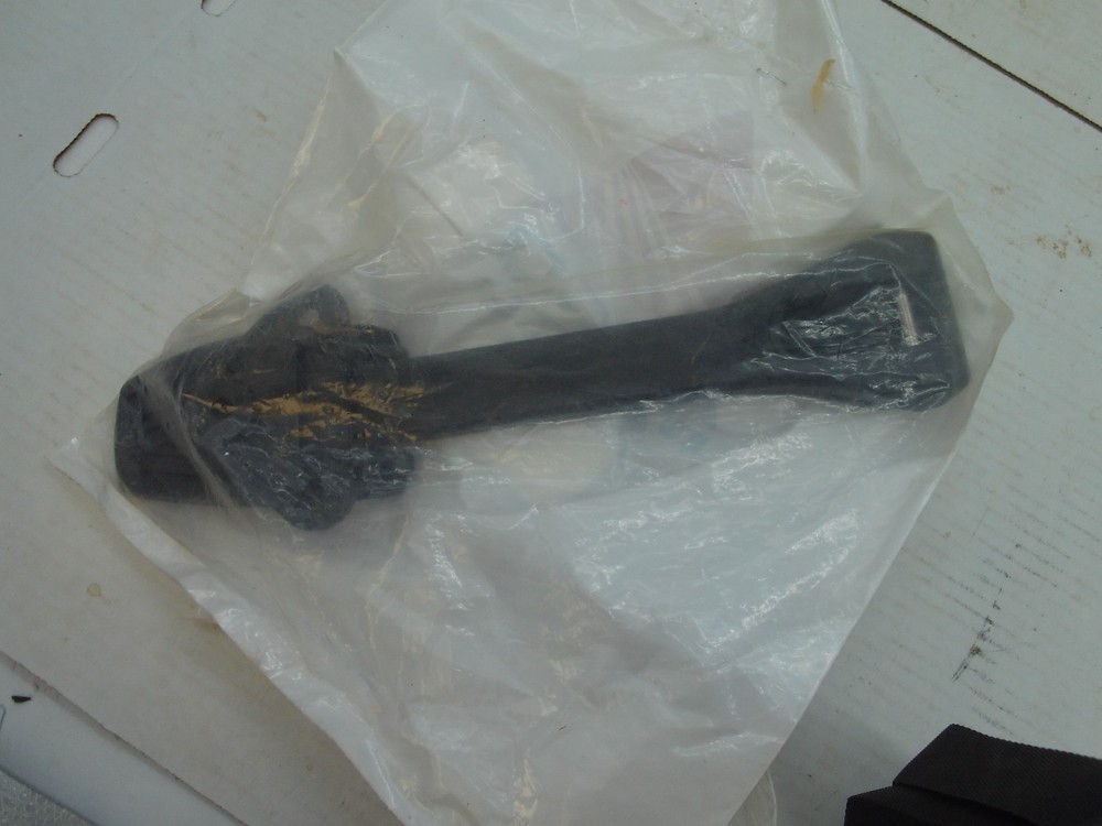 AGCO - LATCH ASSY - CH113-8880 - U31CB4