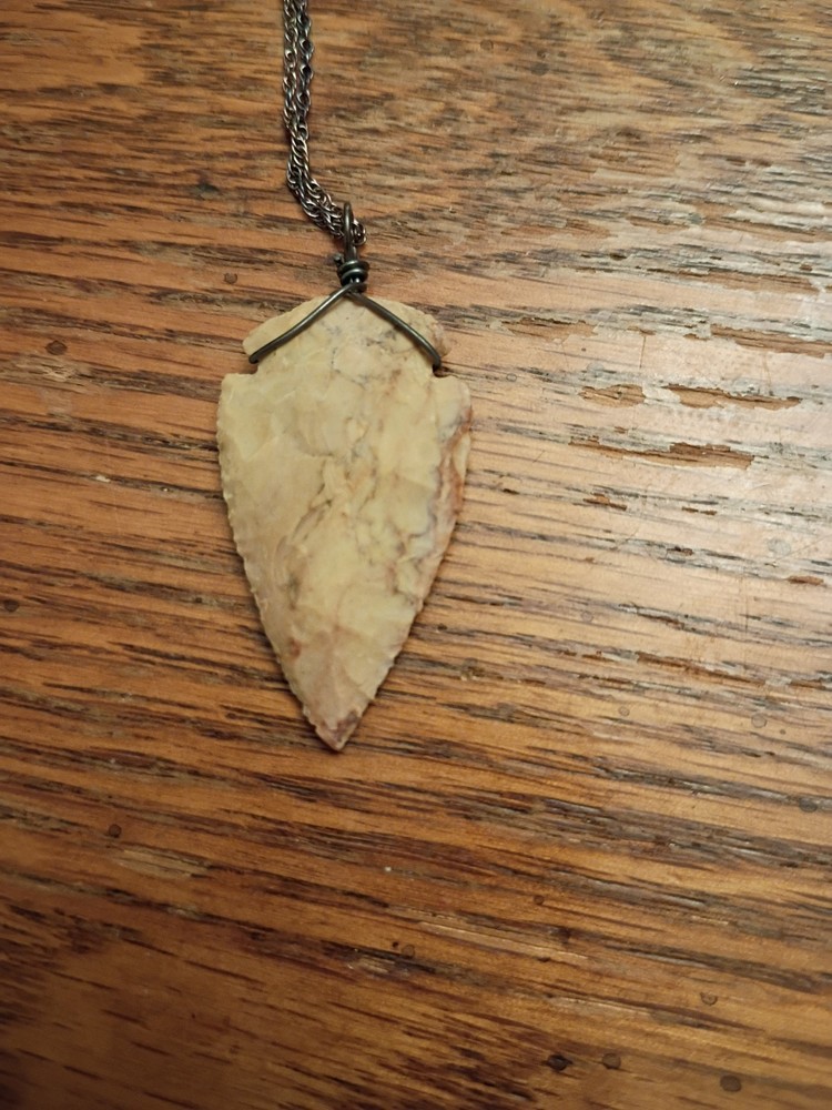 Arrowhead Necklace from Flint ridge Flint