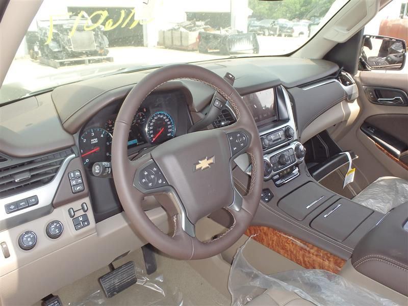SUBURBN15 2016 Camera/Projector 970120