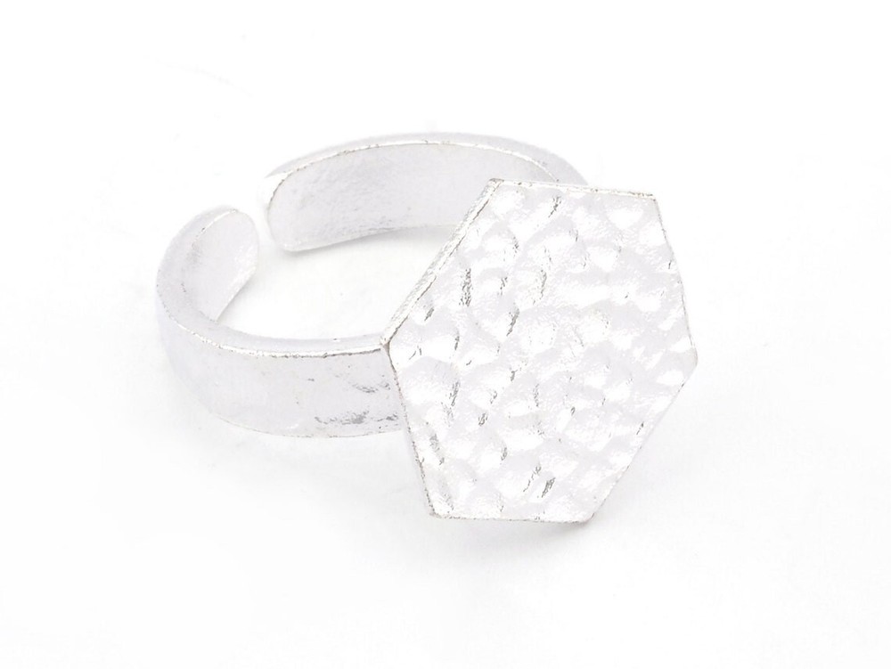 Hexagonal Hammered Adjustable Ring Blank - Antique silver plated Brass 4947