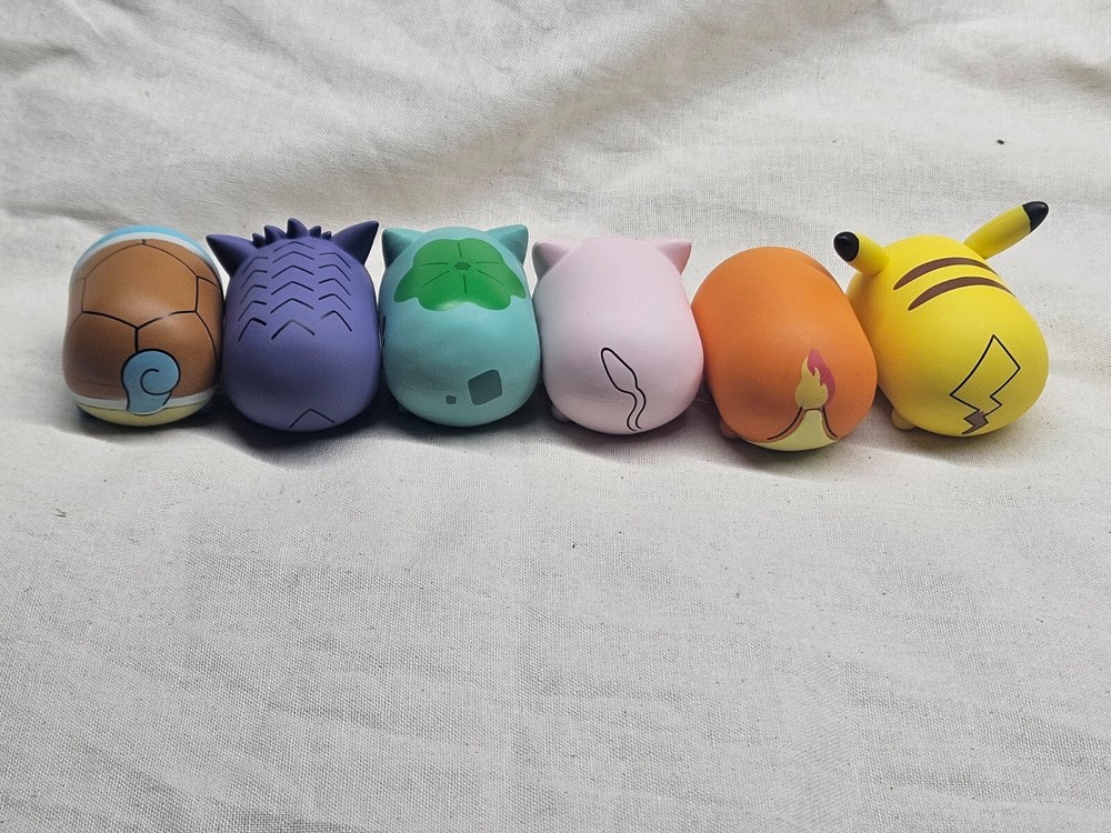 POKEMON Stackable FIGURE Set of 5 / Retail box Pikachu SQUIRTIE GENGAR MEW