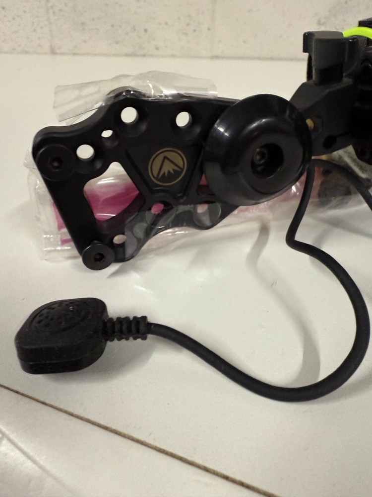 Used - Burris - Oracle 2 - Bow Sight - Single Pin - RH