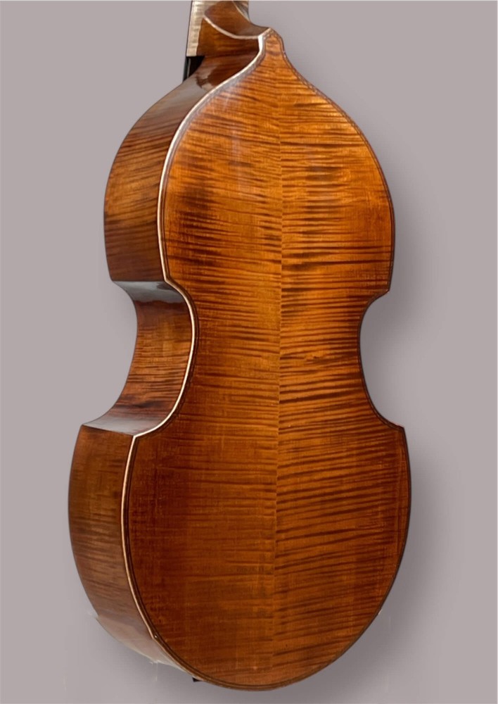7-string bass viol after Nicolas Bertrand – new construction 2024