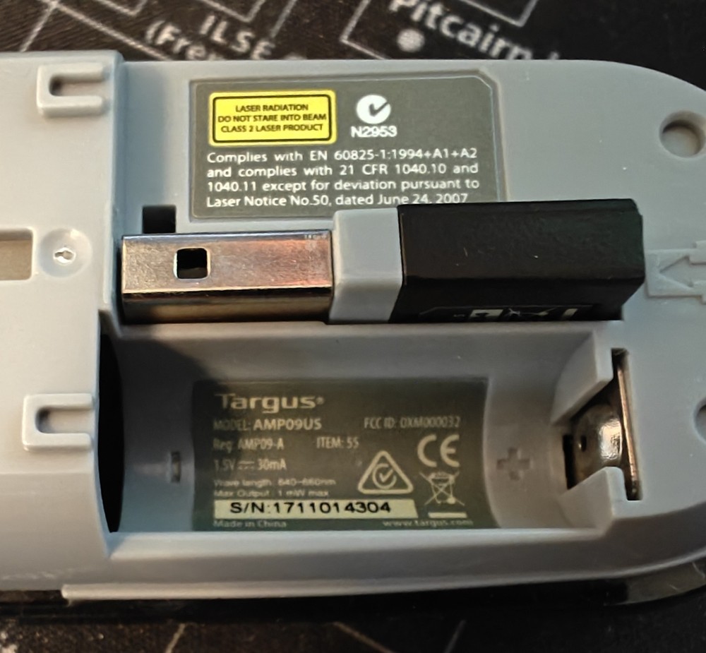 Targus AMP09US Wireless Presenter Laser Pointer with USB Receiver