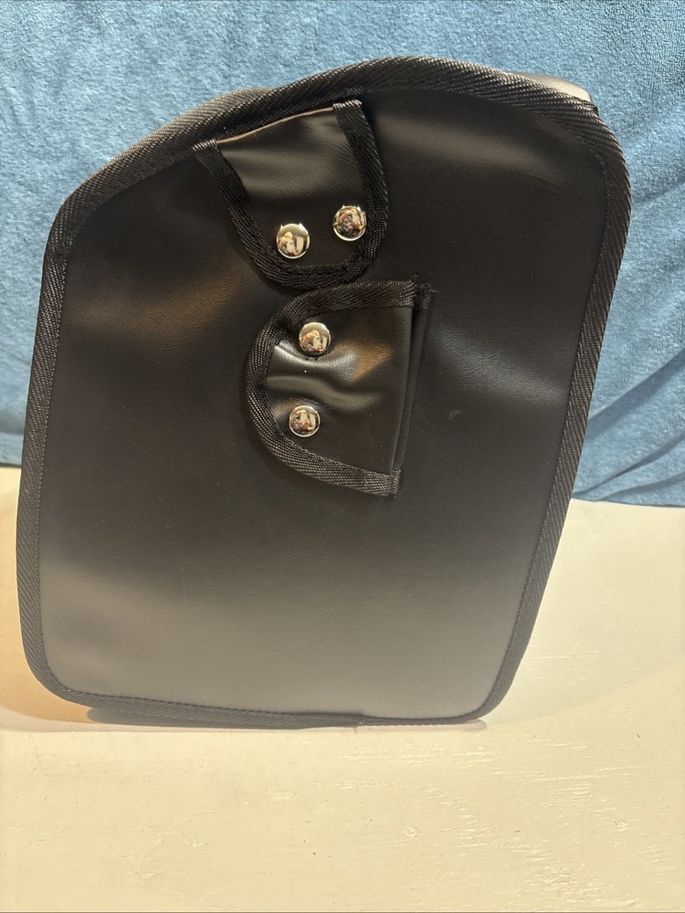 Replacement storage bag for a 3-wheel rollator walker.