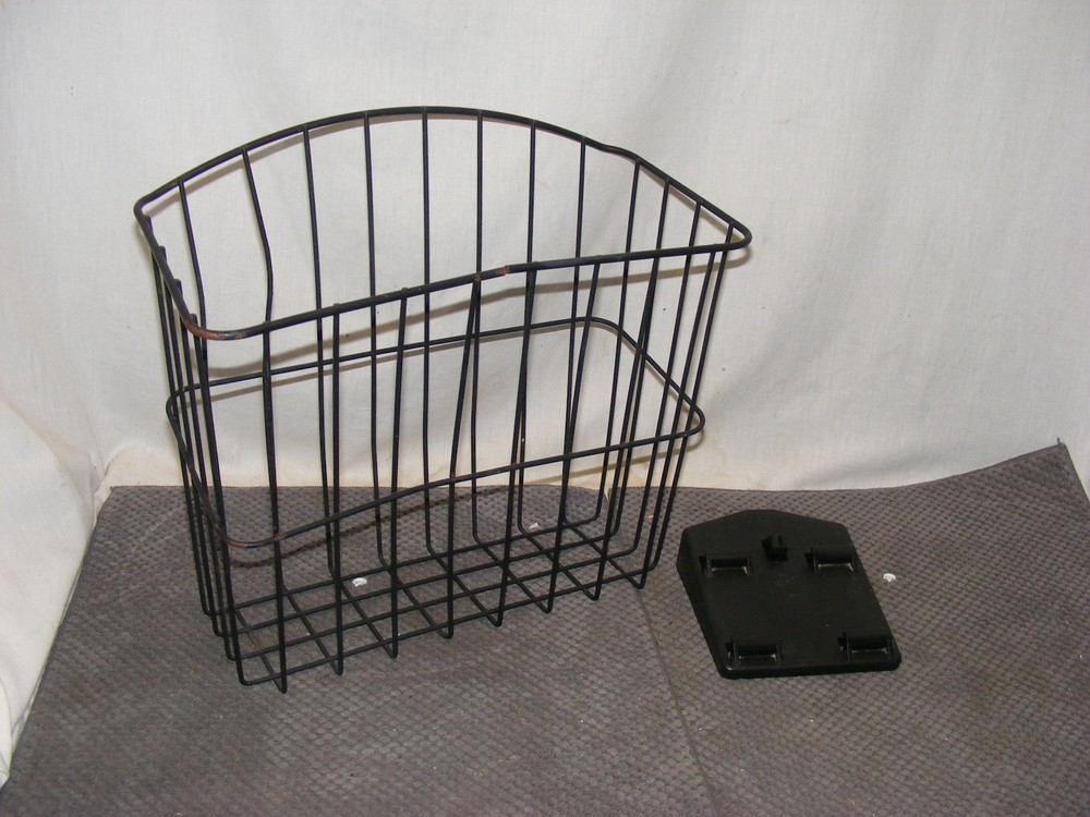RASCAL 245 & MORE MOBILITY SCOOTER FRONT BASKET W/MOUNT**SEE DESCRIPTION