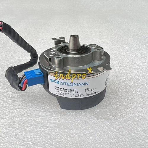 1PCS Used SRS50-HFA0-K21 Motor Feecback Encoder Tested
