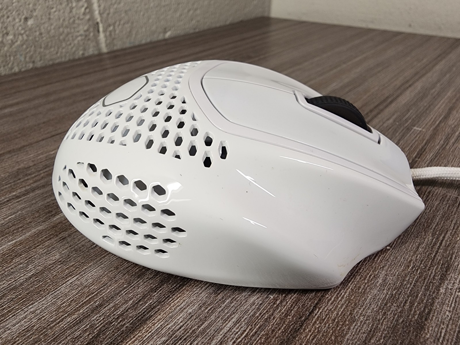 Cooler Master MM720 Wired Gaming Mouse – White