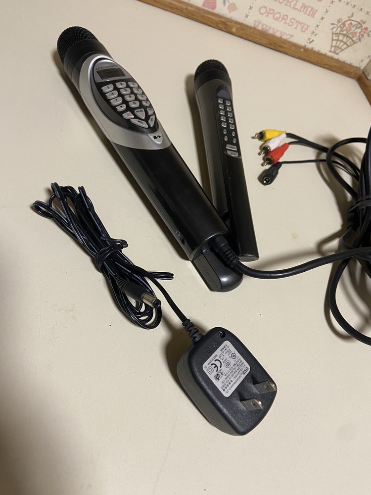 Leadsinger Karaoke Microphone + Original Second Mic And Cables