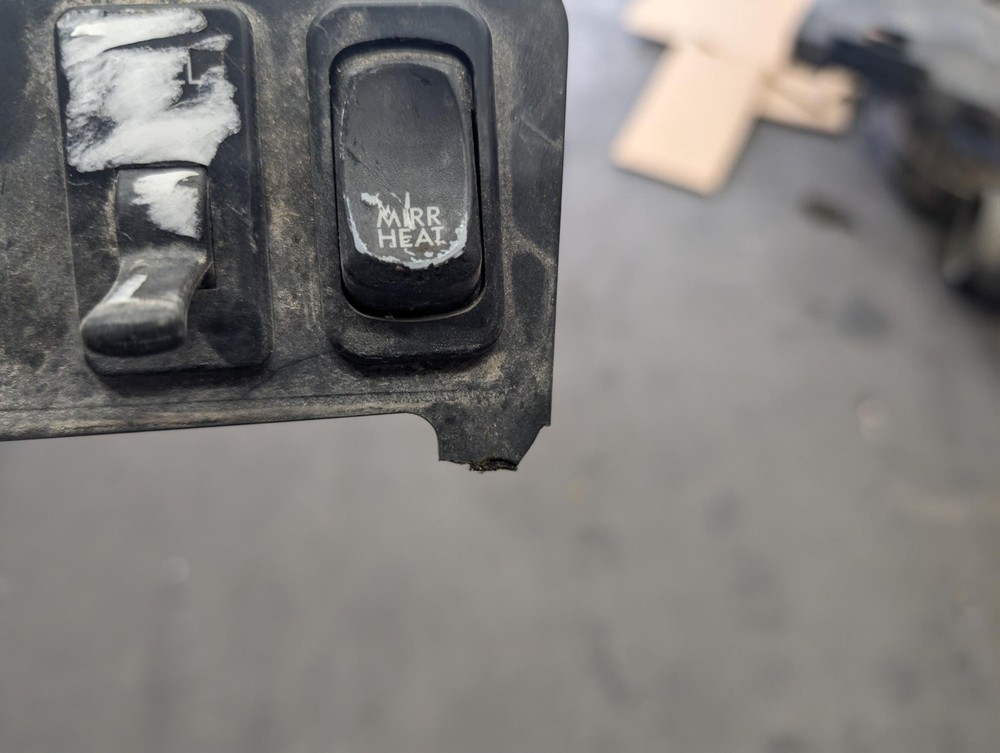 Freightliner COLUMBIA 120 SWITCH Dash Panel - Used