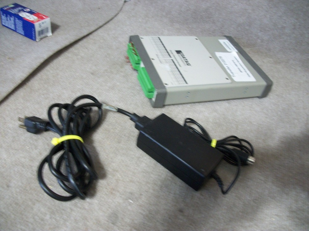 DATAQ INSTRUMENTS MODEL DI718BX DATA LOGGER 1-16 CHANNEL WITH POWER SUPPLY